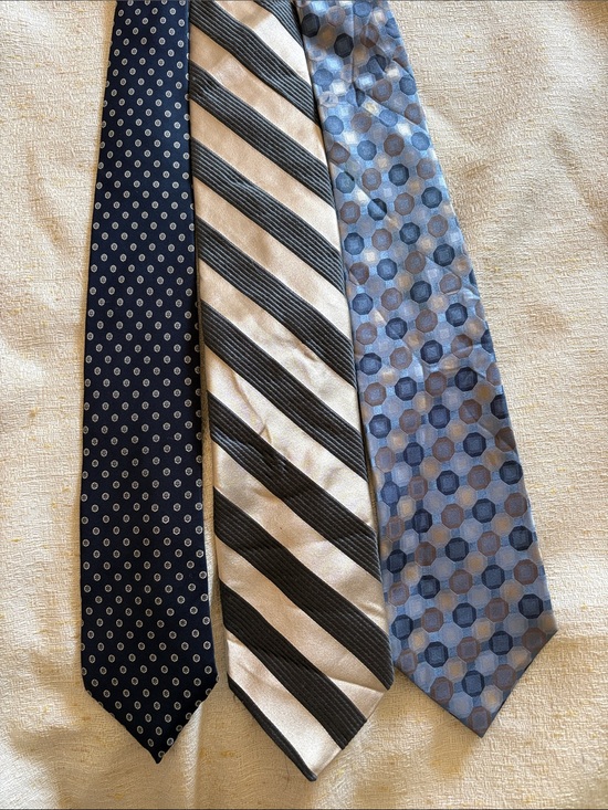 Lot of 3 Men’s Silk Ties Stafford Saxony Ike Behar Blue Tan Geometric Striped
